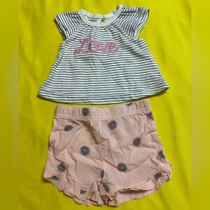 New without tag new born outfit, color peach